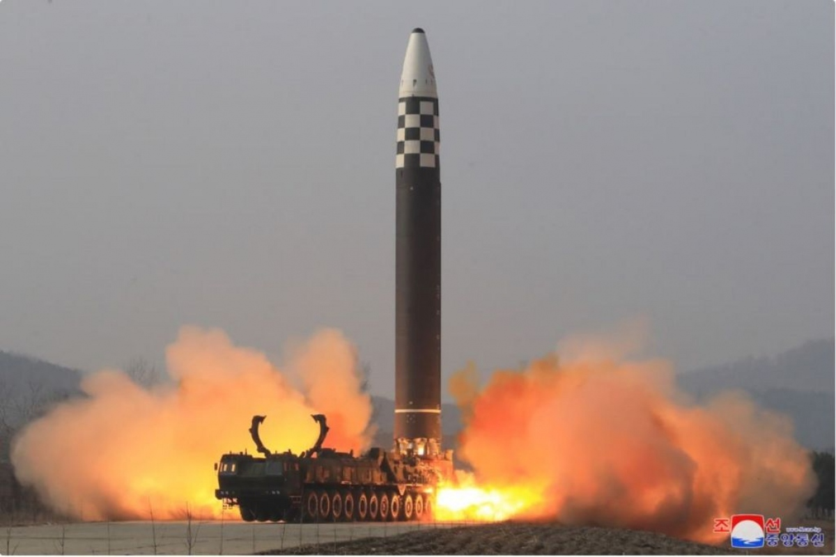 Triều Tiên: Phóng tên lửa lần thứ 5 trong vòng 10 ngày (04/10/2022)
