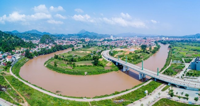 Xây dựng thành phố Lạng Sơn là một trong những đô thị tiêu biểu của vùng Đông Bắc (15/10/2022)