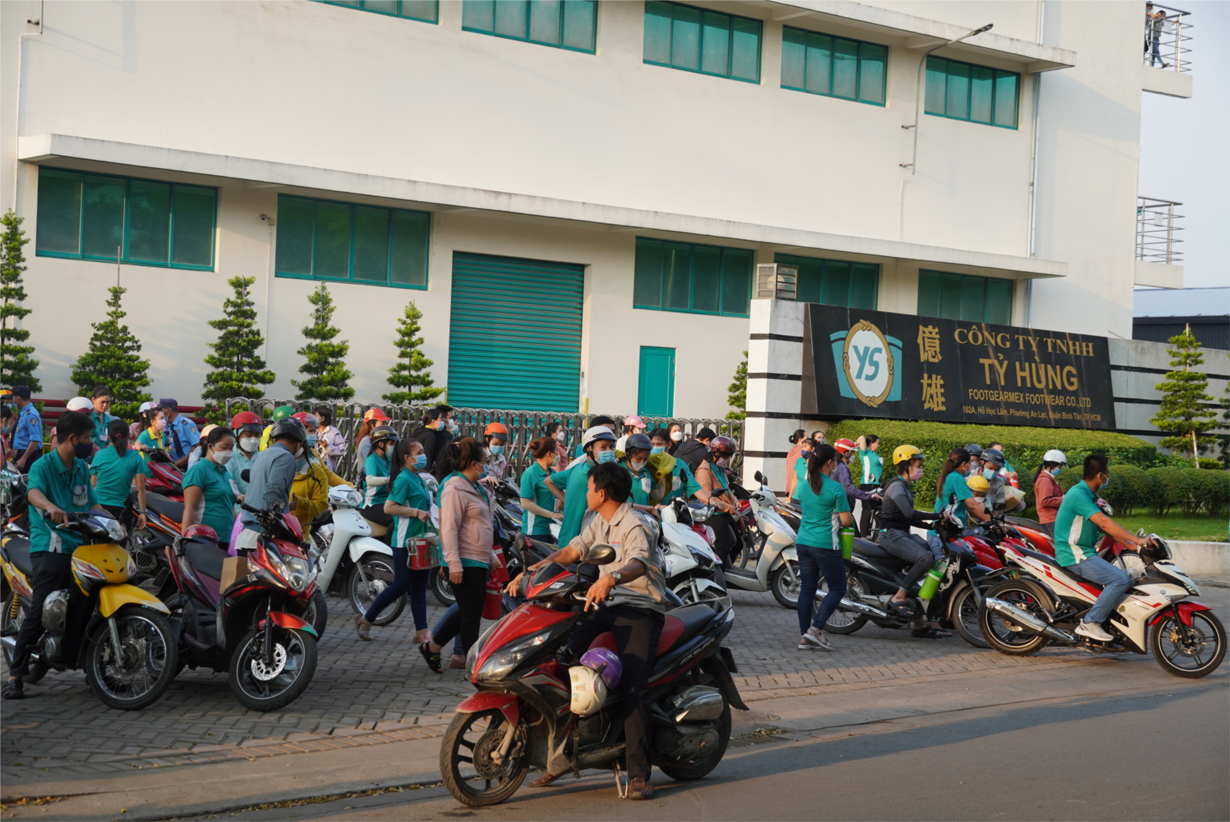 TP. Hồ Chí Minh: Doanh nghiệp thu hẹp sản xuất, công nhân mất việc lo lắng (04/11/2022)