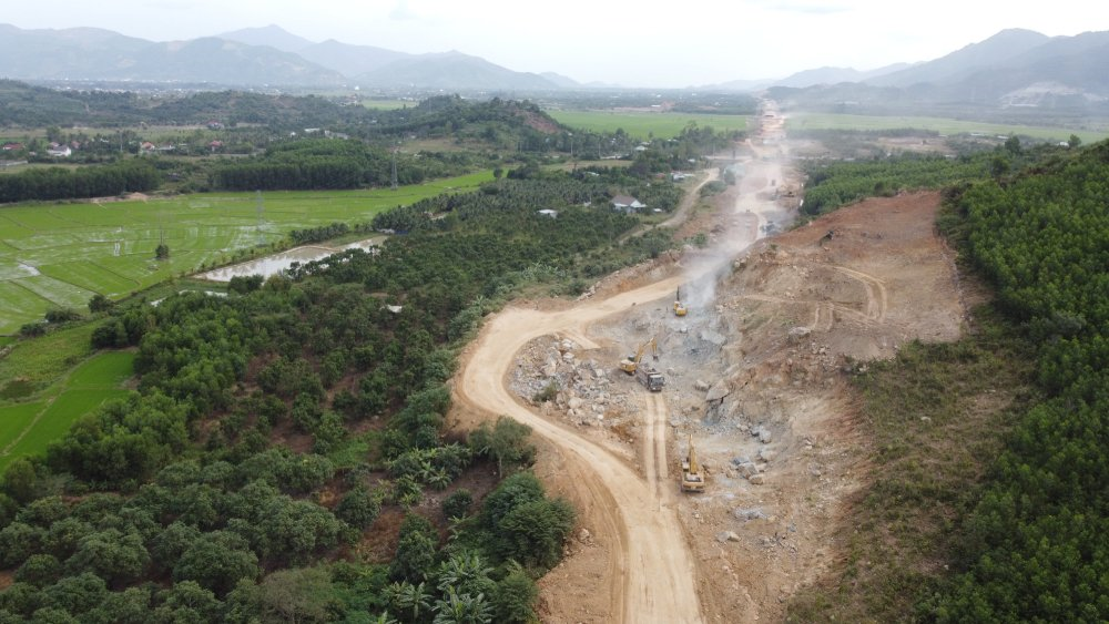 Khánh Hòa đã sẵn sàng khởi công dự án cao tốc Vân Phong - Nha Trang vào ngày 1/1/2023 (30/12/2022)
