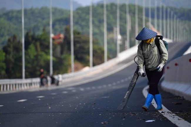 THỜI SỰ SÁNG 19/02/2022: Quyết tâm hoàn thành và đưa vào sử dụng 361 km đường cao tốc Bắc – Nam trong năm nay