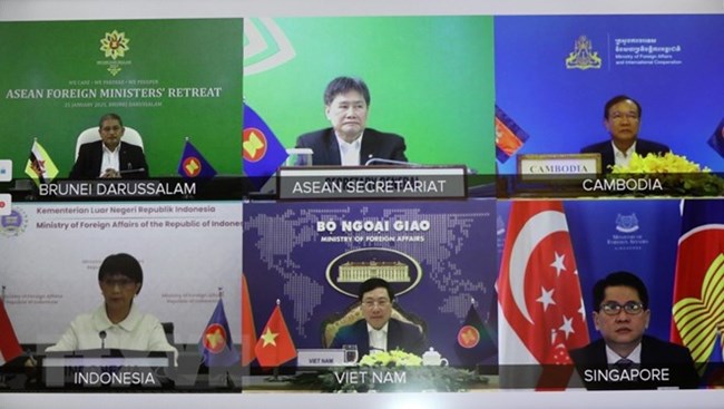 Hội nghị hẹp Bộ trưởng Ngoại giao thúc đẩy vai trò trung tâm, đoàn kết, thống nhất của ASEAN (16/2/2022)
