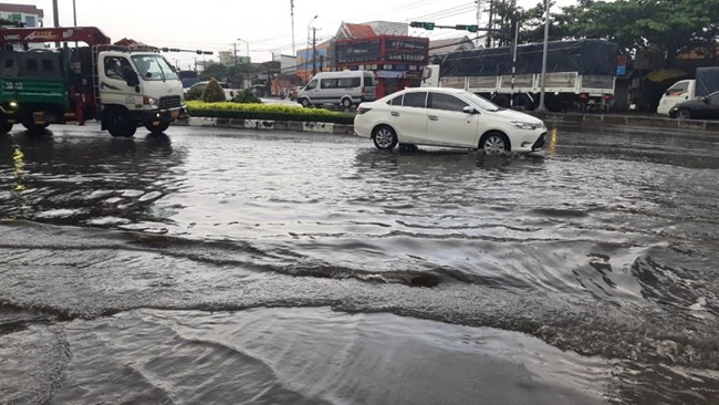 Đồng bằng Sông Cửu Long: Có 41 điểm ngập nước trên các quốc lộ kém an toàn đang được khắc phục (30/03/2022)