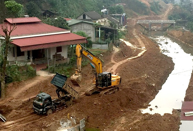 Yên Bái đẩy nhanh tiến độ thi công các công trình, dự án trọng điểm (09/5/2022)