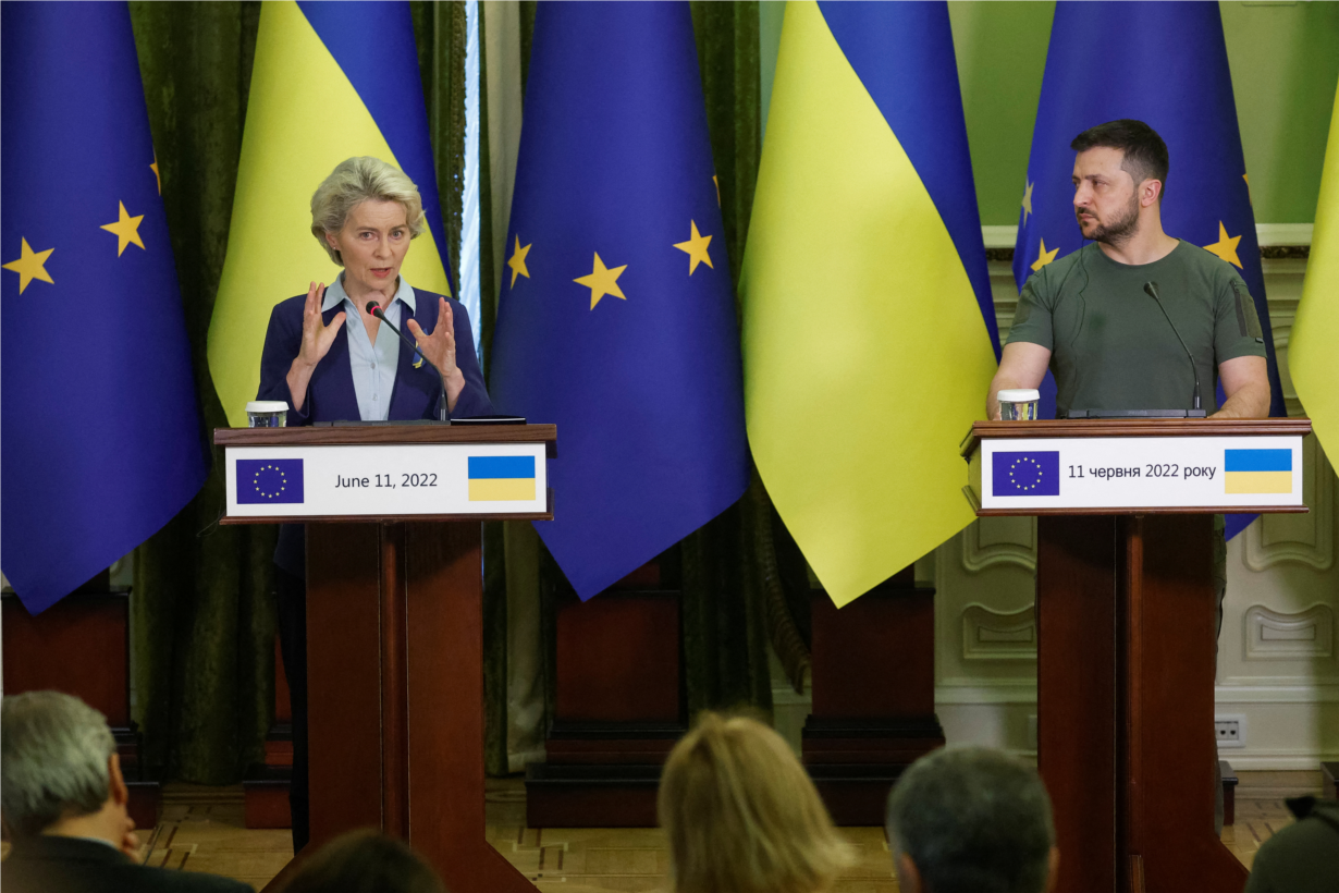 Lãnh đạo châu Âu “ồ ạt” thăm Kiev - EU bàn chuyện kết nạp Ukraine (12/6/2022)