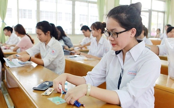 Thi tốt nghiệp THPT 2022: Thí sinh chưa có căn cước công dân vẫn được dự thi (24/6/2022)