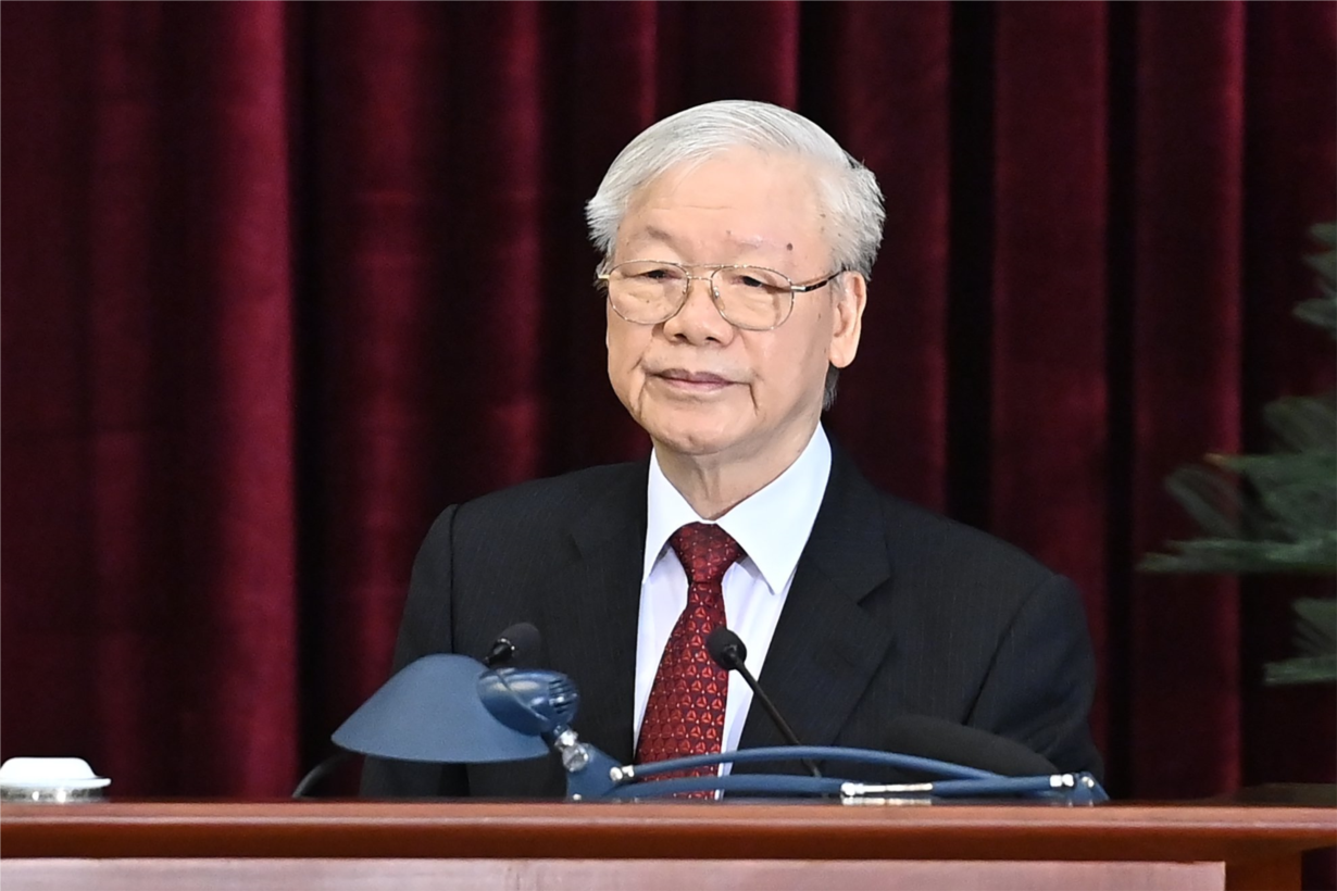Tổng Bí thư Nguyễn Phú Trọng kí ban hành 4 Nghị quyết quan trọng tại Hội nghị Trung ương 5 khóa XIII (24/6/2022)