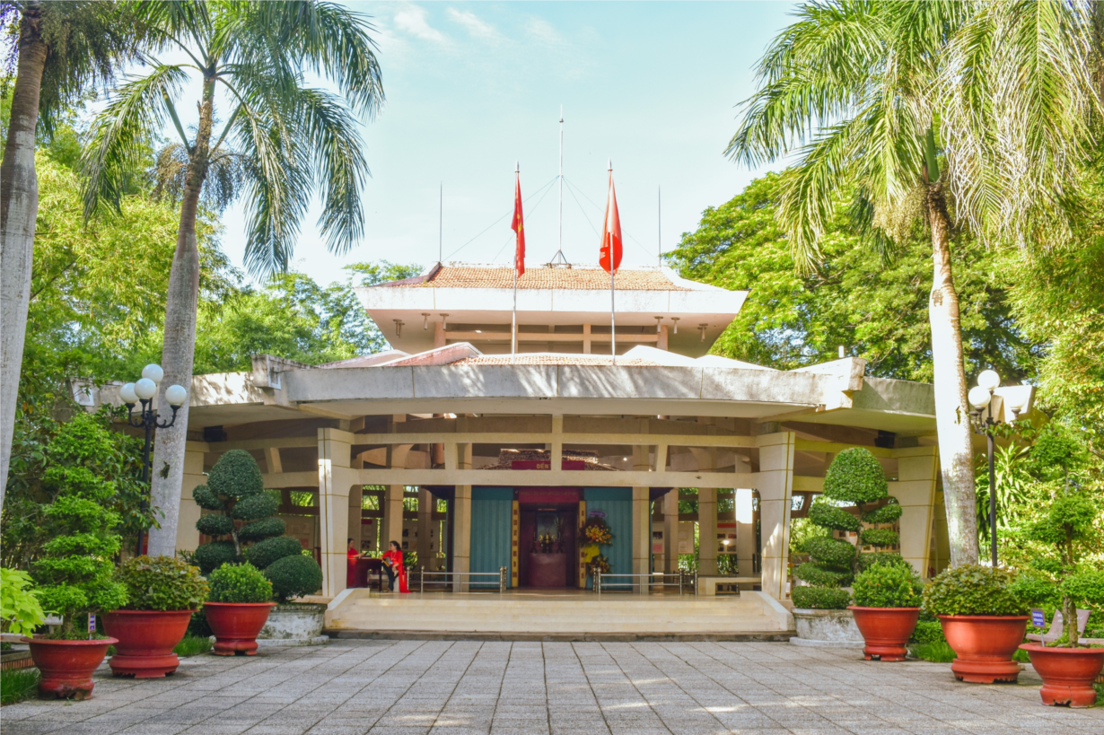 Tấm lòng của phụ nữ Trà Vinh đối với Bác (30/8/2022)