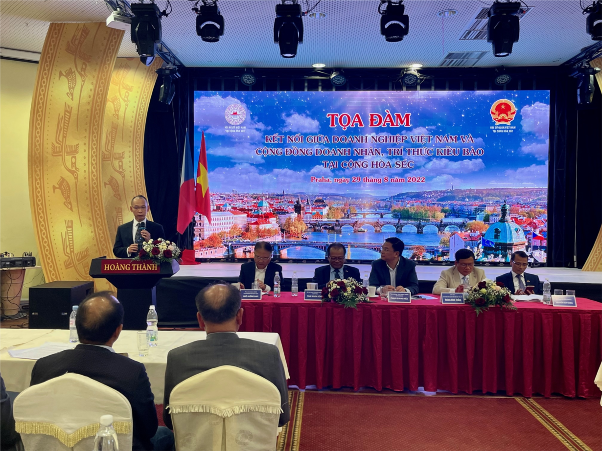 Cộng đồng người Việt là cầu nối quan trọng cho mối quan hệ hữu nghị truyền thống Việt - Séc (30/9/2022)