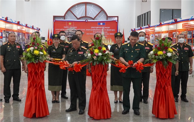 Triển lãm ảnh về quan hệ hợp tác Lào – Việt Nam (8/9/2022)