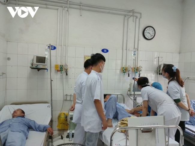 Sốt xuất huyết tăng mạnh ở Hà Nội, có ổ dịch bùng phát 1,5 tháng (17/9/2022)