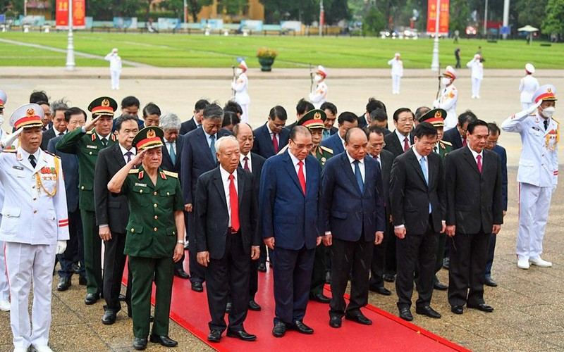 THỜI SỰ 12H TRƯA 01/9/2022: Lãnh đạo Đảng, Nhà nước vào Lăng viếng Chủ tịch Hồ Chí Minh