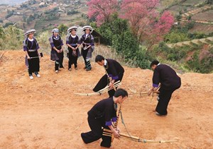 Khèn bè - loại nhạc cụ truyền thống Kết nối tình yêu (17/1/2023)