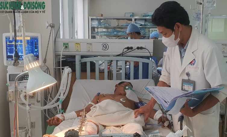 Kỳ tích Y học Việt Nam: Nối thành công cẳng chân bị đứt lìa sau thời gian cấy ghép 