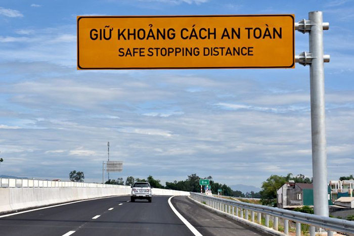 Giữ khoảng cách như thế nào là an toàn (18/10/2023) | HỆ THỜI SỰ CHÍNH TRỊ TỔNG HỢP - VOV1