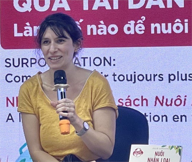 Julie Lardon: Những vấn đề đặt ra trong 