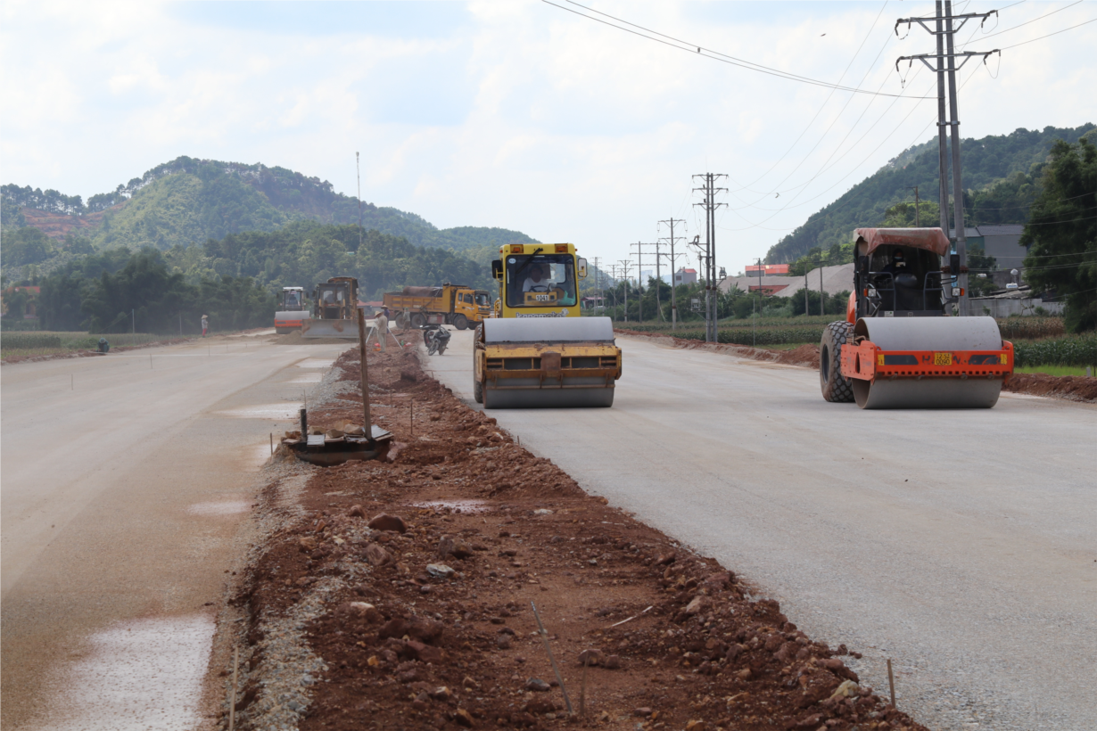 Lạng Sơn: Nhiều dự án hạ tầng giao thông chậm tiến độ (29/10/2023)
