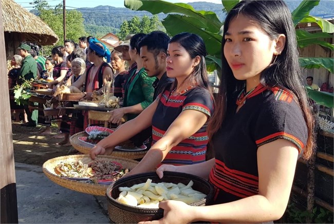 Thay đổi nhận thức trong phòng, chống bạo lực gia đình ở miền núi A Lưới (28/10/2023)