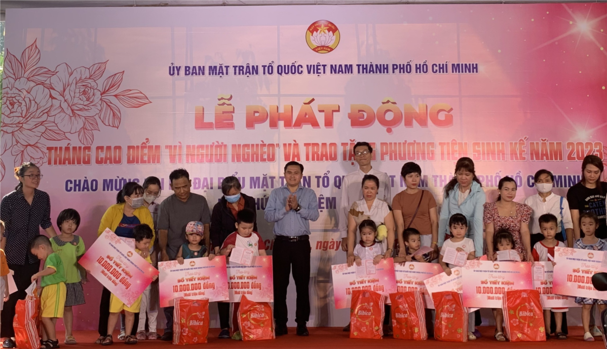 TP.HCM tạo “giá đỡ” an sinh cho người nghèo (14/10/2023)