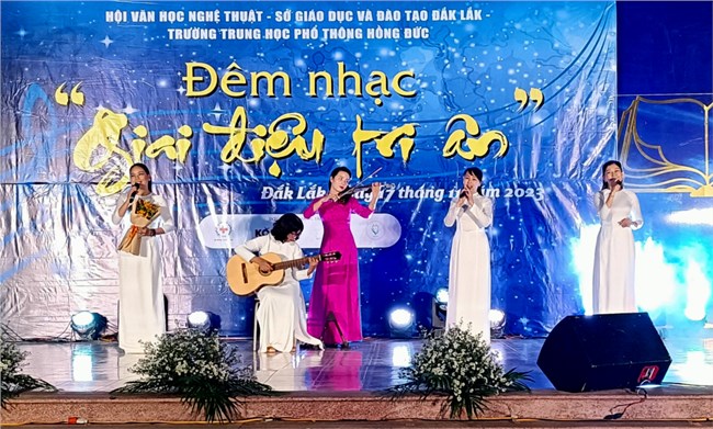 Đắk Lắk: Đêm nhạc “giai điệu tri ân” chào mừng Ngày Nhà giáo Việt Nam (17/11/2023)