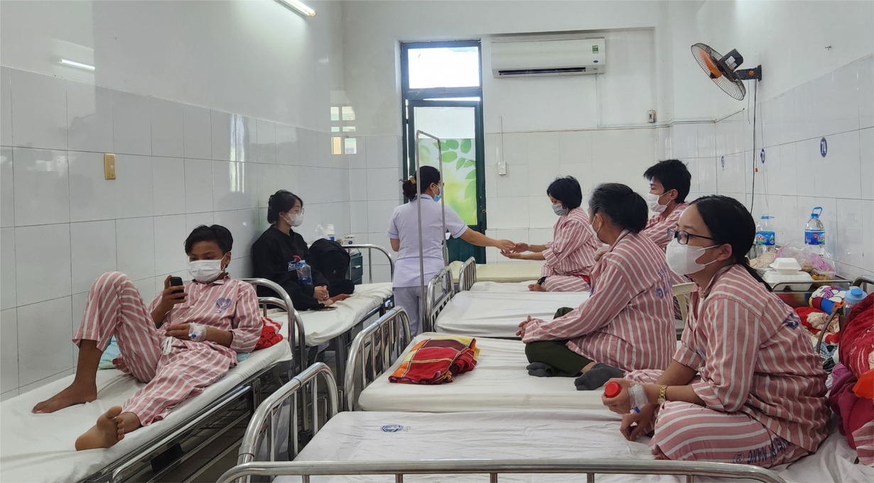Đà Nẵng: Bệnh nhân mắc bệnh hô hấp tăng cao (24/11/2023)
