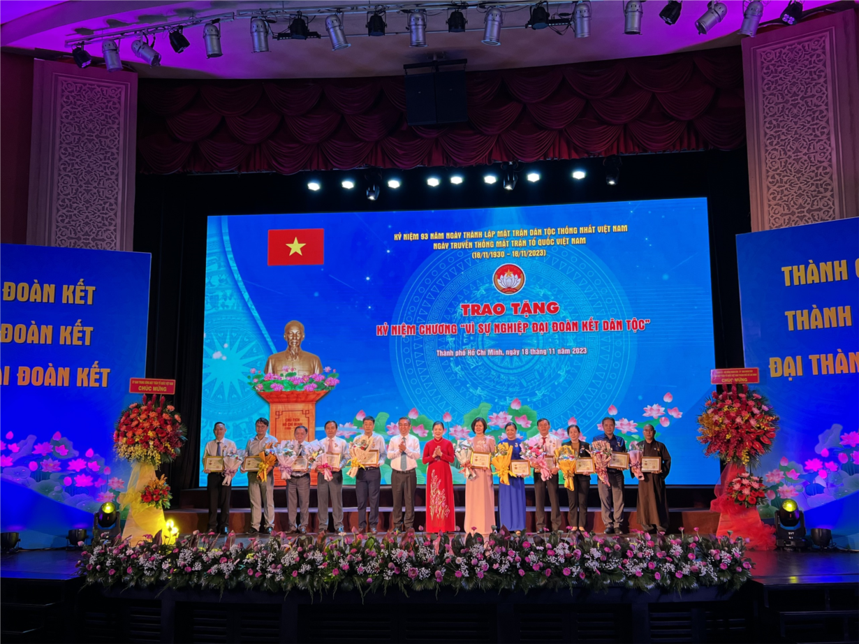 TP.Hồ Chí Minh 20 năm bắc nhịp cầu đoàn kết (18/11/2023)
