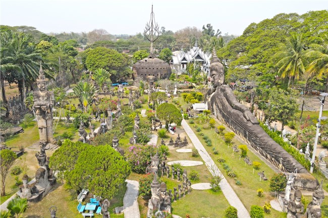 Buddha Park Xiengkhuan – Một trong năm điểm đến hấp hẫn không thể bỏ qua tại thủ đô Vientiane (18/12/2023)