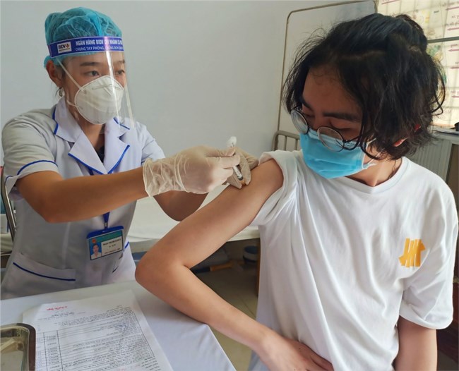 Bộ Y tế đẩy nhanh tiến độ đặt hàng một số loại vaccine trong Chương trình tiêm chủng mở rộng quốc gia (09/12/2023)