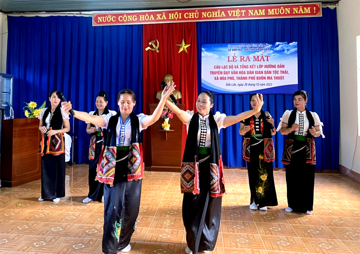 Truyền dạy văn hóa dân gian dân tộc Thái tại Đắk Lắk (28/12/2023)
