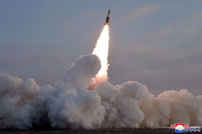 Triều Tiên lần thứ 5 trong năm nay phóng tên lửa đạn đạo liên lục địa, gia tăng cảnh báo gửi tới Mỹ- Hàn (18/12/2023)