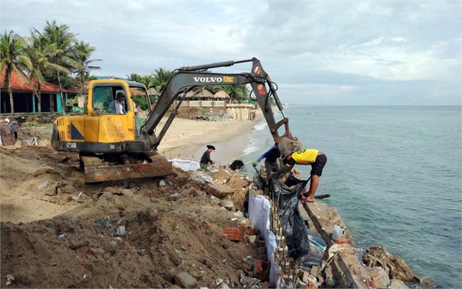 Đầu tư hơn 982 tỷ đồng chống xói lở bờ biển Hội An (tỉnh Quảng Nam) (12/12/2023)