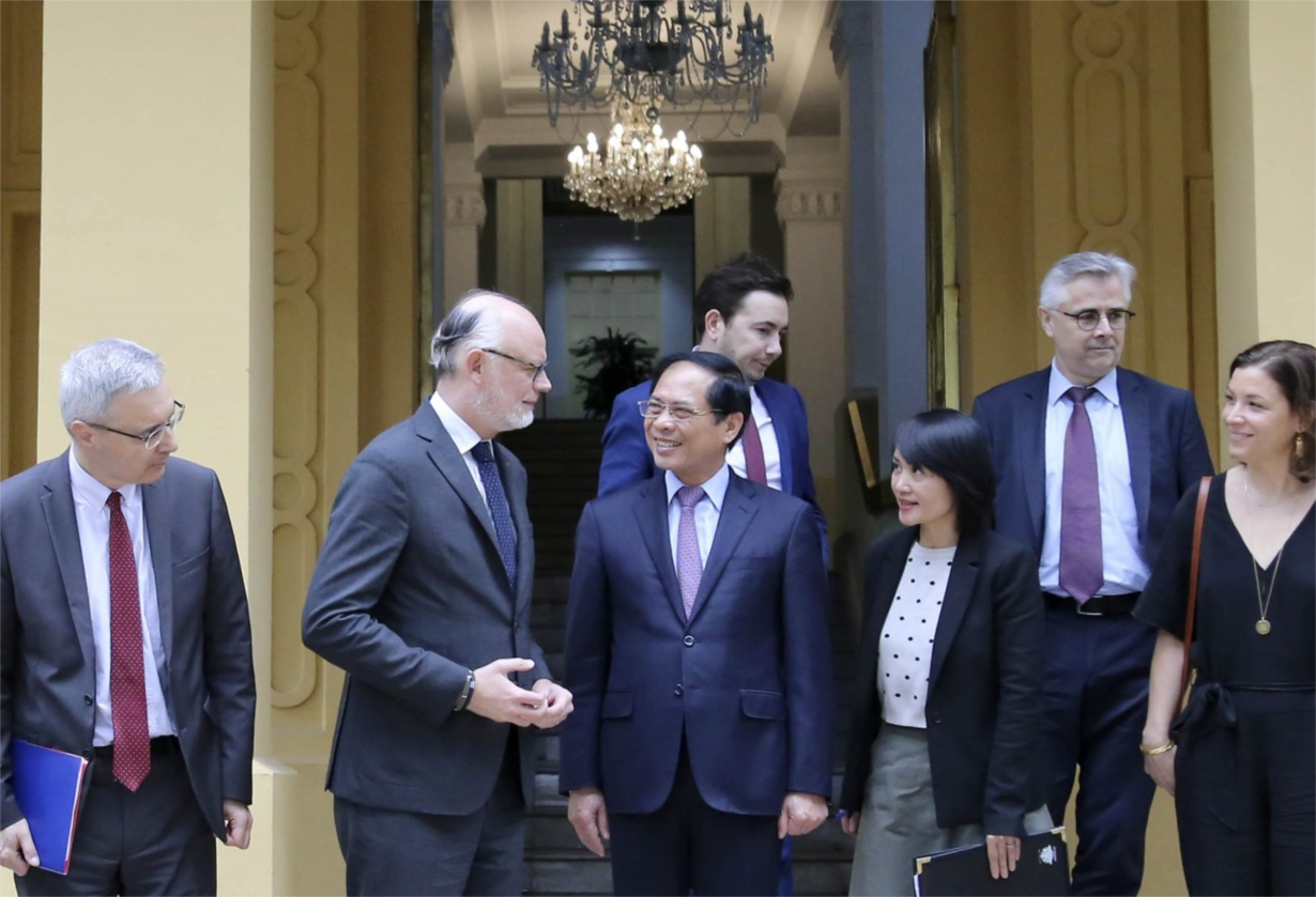 Việt Nam – Pháp thúc đẩy hợp tác chiến lược nhân kỷ niệm 50 năm thiết lập quan hệ ngoại giao (14/2/2023)