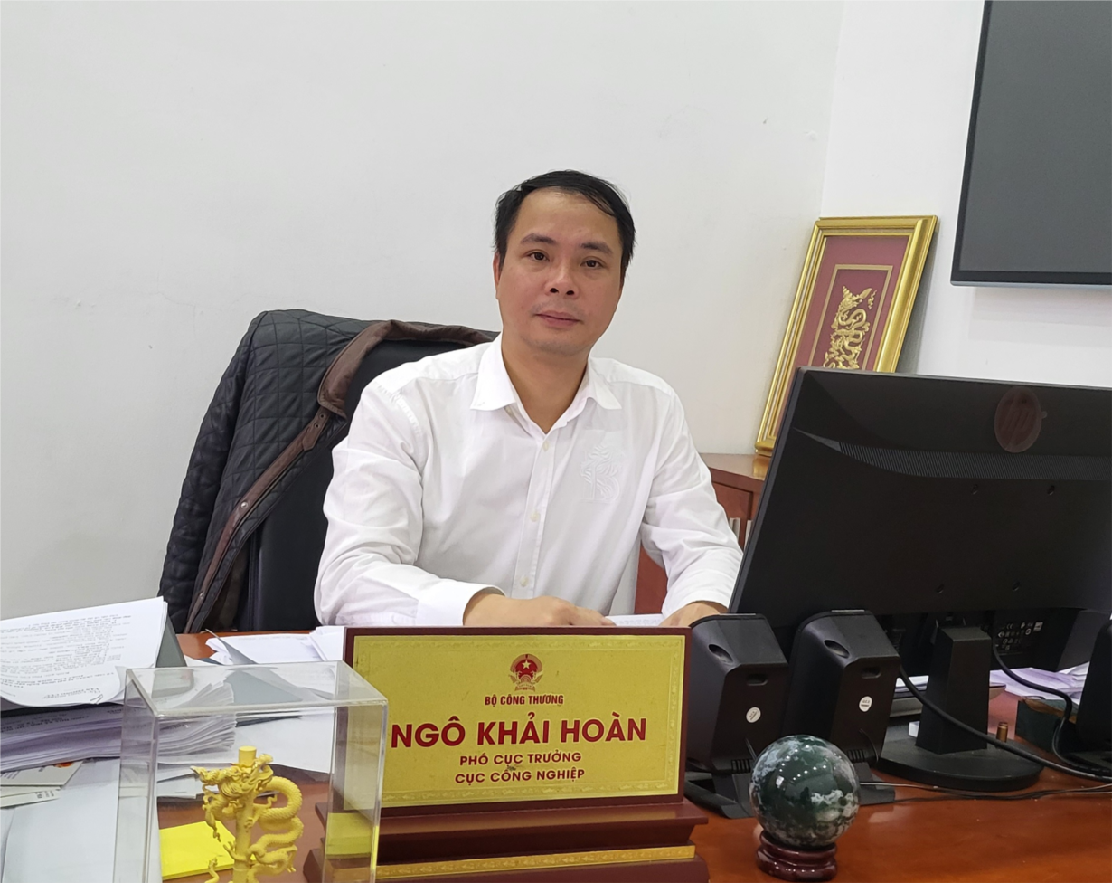 Doanh nghiệp công nghiệp khó khăn: Cần một chính sách tín dụng mới cho các ngành công nghiệp ưu tiên phát triển