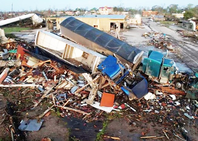 Mỹ: Lốc xoáy kinh hoàng ở Mississippi, một thị trấn gần 2.000 dân bị xoá sổ (27/3/2023)