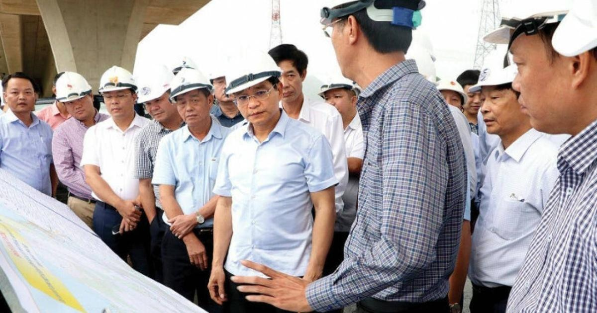 Bộ trưởng Bộ GTVT Nguyễn Văn Thắng: Tuyệt đối không để dự án chậm tiến độ và đội vốn vô lý (17/3/2023)