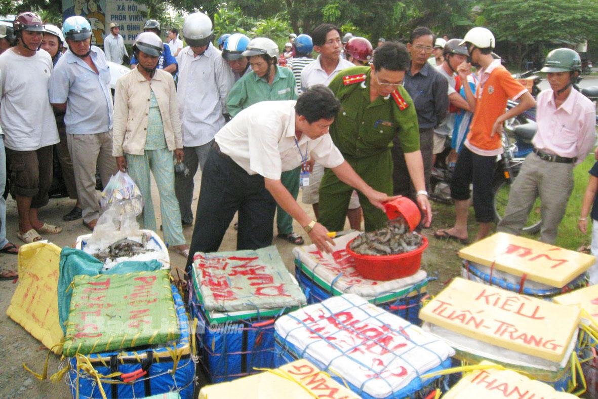 Tăng cường kiểm tra, xử lý vi phạm an toàn thực phẩm (18/4/2023)