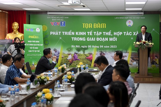 Tọa đàm Phát triển kinh tế tập thể, hợp tác xã trong giai đoạn mới (06/4/2023)