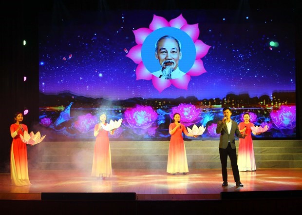Nghệ An: Khai mạc Liên hoan Tiếng hát Làng Sen 2023 (14/5/2023)