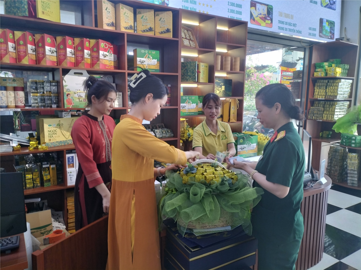 Thái Nguyên: Đa dạng hướng sản xuất và tiêu thụ sản phẩm chè (11/7/2023)