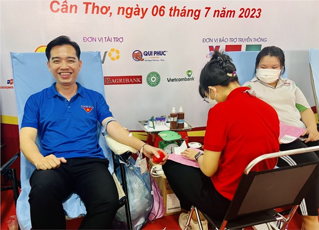 “Sắc đỏ Tây Đô” – kết nối dòng máu Việt (06/7/2023)