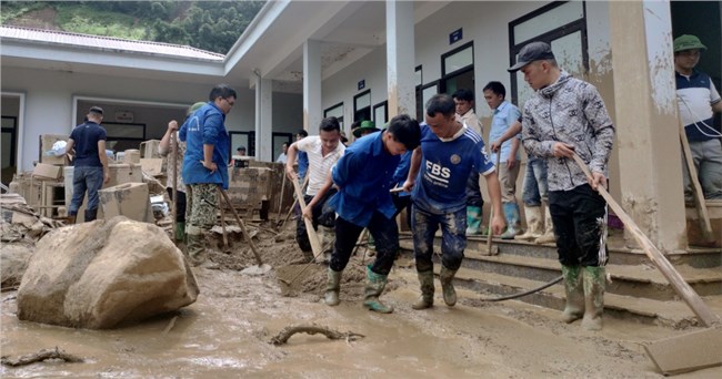 Lũ dữ vùng cao Mù Cang Chải và phản ứng của cấp uỷ, chính quyền cơ sở  (24/08/2023)