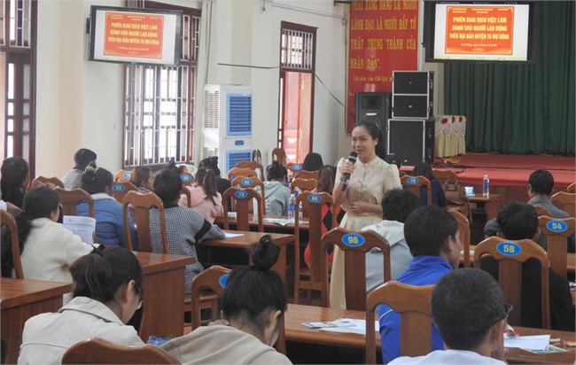 Giao dịch việc làm định hướng nghề nghiệp cho lao động dân tộc thiểu số ở tỉnh Kon Tum (25/8/2023)