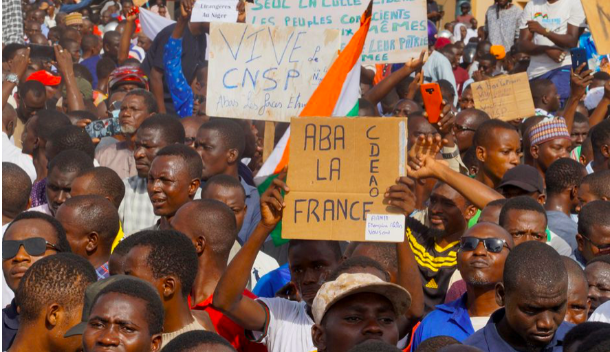 Phương Tây tìm cớ dựng lại chính quyền Niger bị lật đổ - Lực lượng đảo chính tuyên bố không khuất phục (04/8/2023)