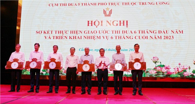 Cụm thi đua 5 thành phố trực thuộc Trung ương – Đạt và vượt nhiều chỉ tiêu kinh tế - xã hội 6 tháng đầu năm 2023 (4/8/2023)