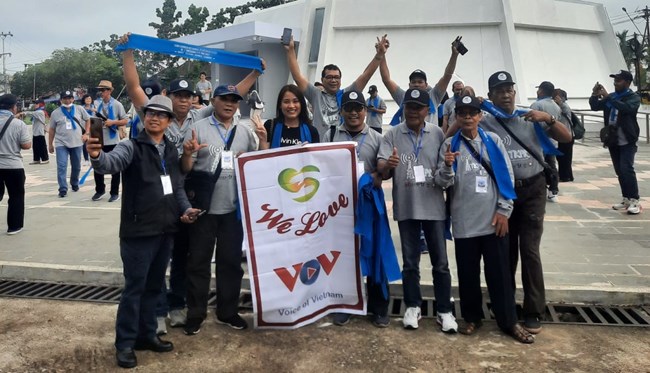 78 năm thành lập VOV: Tình yêu giúp “níu chân” thính giả Indonesia trung thành với VOV (06/9/2023)