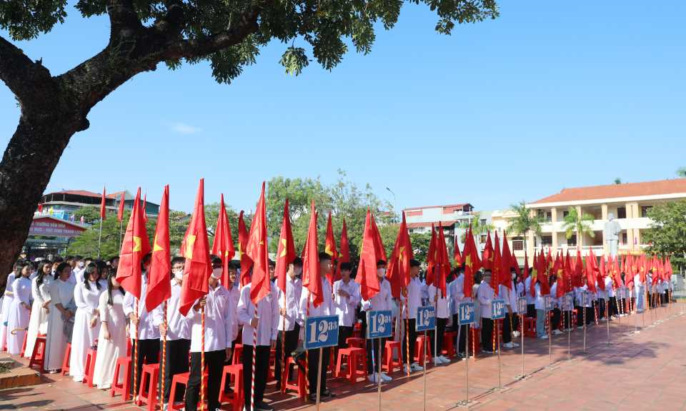 THỜI SỰ 12H TRƯA 5/9/2023: Lãnh đạo Đảng, nhà nước chung vui với thầy và trò cả nước trong không khí rộn ràng bước vào năm học mới. 