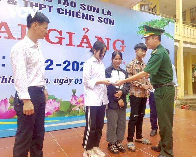 Làm gì để lớp trẻ không nhạt Đảng, khô Đoàn – Thực tiễn từ Sơn La<br> Bài 2: Mỗi đảng viên là một người truyền cảm hứng (27/9/2023)