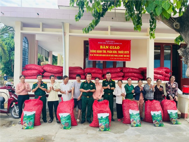 Đoàn Kinh tế- Quốc phòng 516 triển khai mô hình giảm nghèo tại huyện đảo Lý Sơn (20/9/2023)