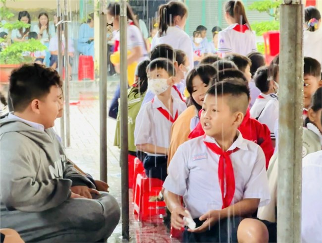 Kiên Giang: Không để bất cứ học sinh nghèo nào bỏ học vì hoàn cảnh khó khăn (5/9/2023)