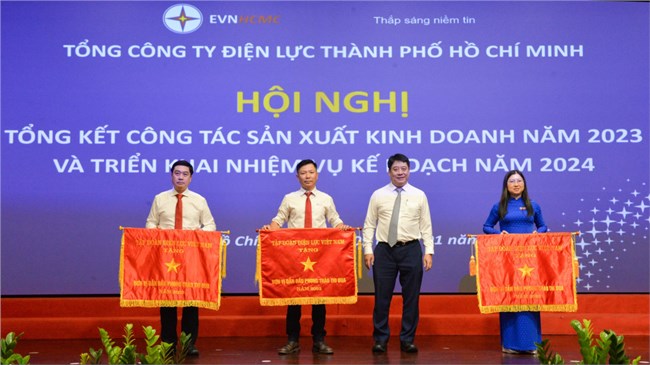 EVNHCMC thực hiện 12 chỉ tiêu kế hoạch chủ yếu và 10 nhóm nhiệm vụ trọng tâm  (11/1/2024)